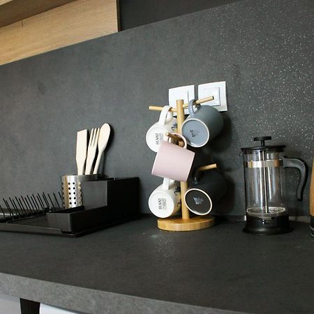 קאלאבאקה Homel Rocks -Elegant Apt 2Bd -Amazing Garden View מראה חיצוני תמונה