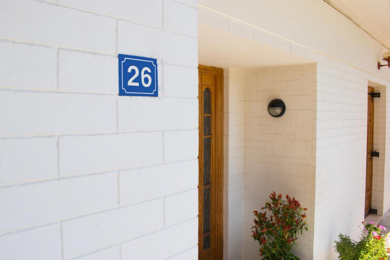 קאלאבאקה Homel Rocks -Elegant Apt 2Bd -Amazing Garden View מראה חיצוני תמונה